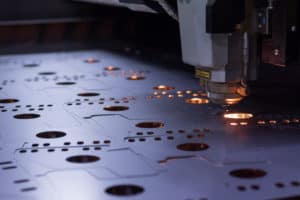 laser machine in sheet metal cutting work