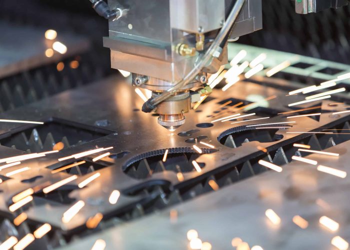 laser cutting-close shot
