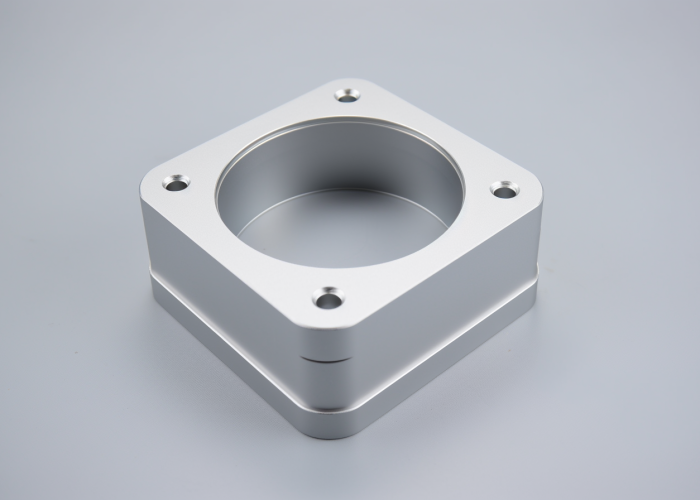 square anodizing mid-supported part